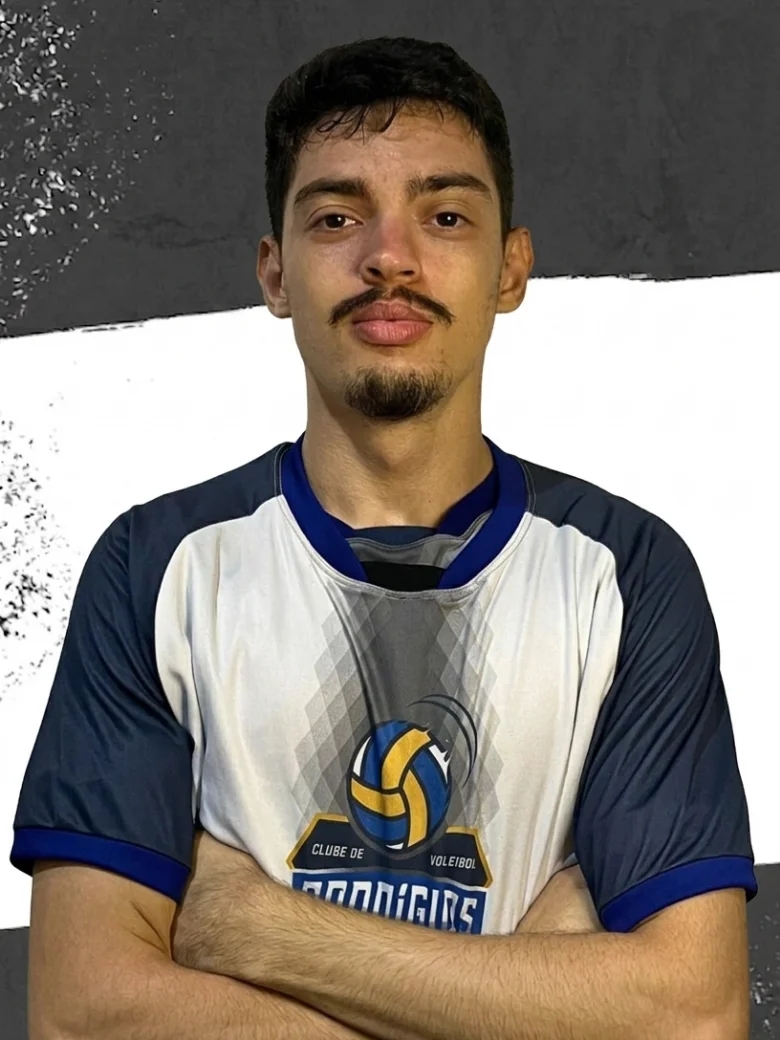 Leonardo Nascimento, profissional de Educação Física e professor do Clube de Voleibol Prodígios